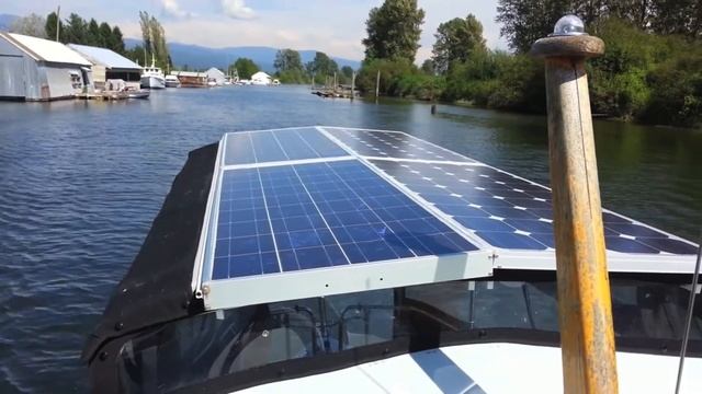 Electric Boat - The Solar Panel Problem in the Pacific Northwest. смотреть онлайн