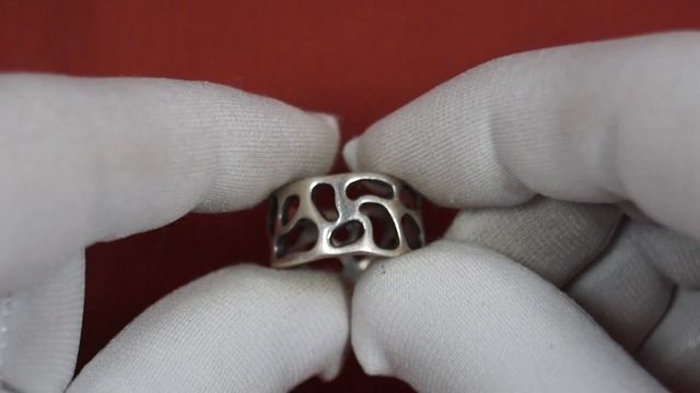 Серебряное кольцо в узорах / Срібна каблучка у візерунках / Silver ring in patterns смотреть онлайн