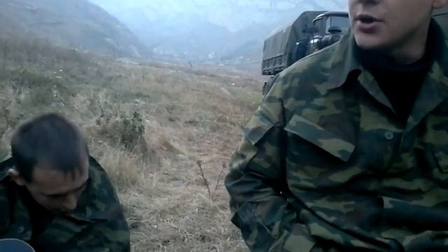 Ратмир Александров и Серж Борисов - Там, где клён шумит / Синяя птица / Армия / песня под гитару смотреть онлайн