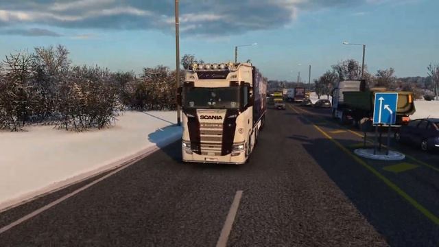 ETS2 Gameplay | Scania 650 S | Tampere FI to Turku FI | Yoghurt 17t смотреть онлайн