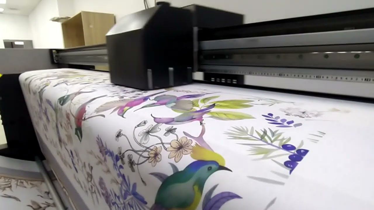 Текстильный принтер для прямой печати на ткани с ИК сушкой COLORS SR 2200/2500/3200 смотреть онлайн