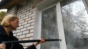 Пароочиститель Kitfort KT - 909.Моем окна.