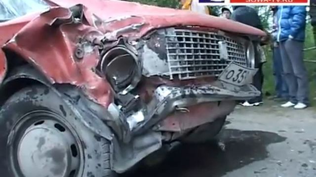 Мотоциклист разбился в Кольцово смотреть онлайн