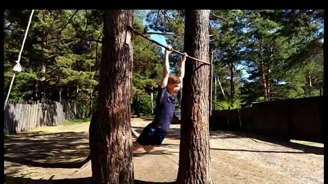 ТОП 5 КРАСИВЫХ И ЛЕГКИХ ЭЛЕМЕНТОВ НА ТУРНИКЕ #Streetworkout #Workout #ТОП смотреть онлайн