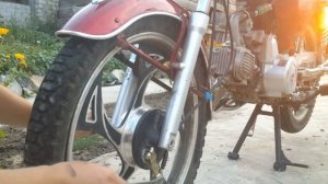 Снятие переднего колеса на мопеде Альфа