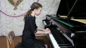 Гладченко Вероника, 10 лет. В.Ходош «Токкатина»