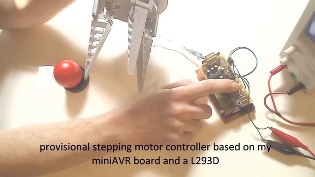 Adaptive gripper based on FESTO FinGripper fingers смотреть онлайн