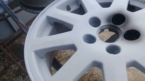 Трёхслойная покраска литых дисков своими руками.