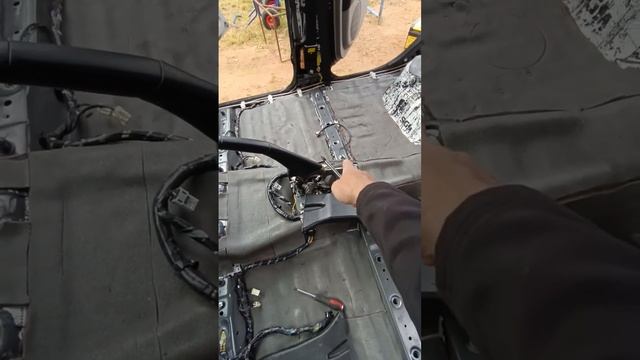 Митсубиси Л 200, шумоизоляция своими руками, салон в два слоя забубенил, пора собирать! смотреть онлайн