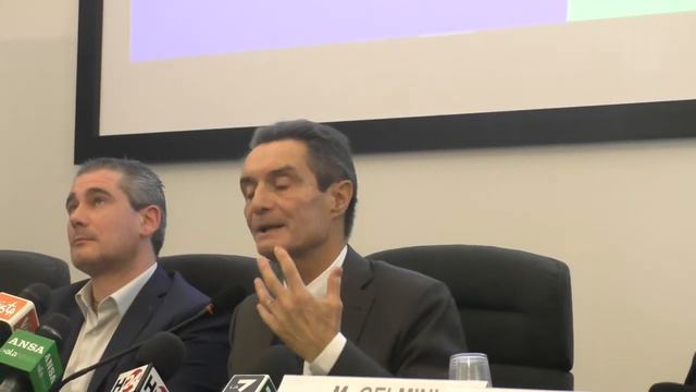 "Al lavoro, più Lombardia", parla Attilio Fontana смотреть онлайн