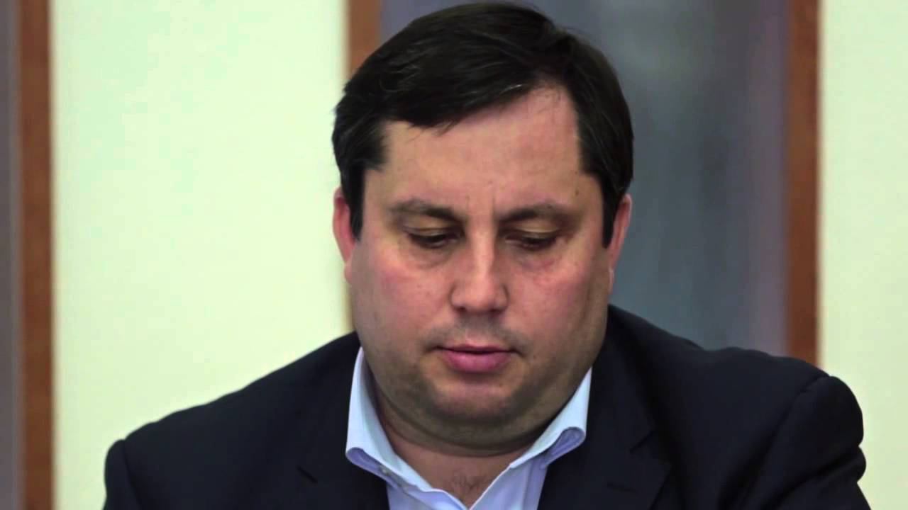 «У редакционного камина» с Тимофеем Нижегородцевым ч.2 смотреть онлайн