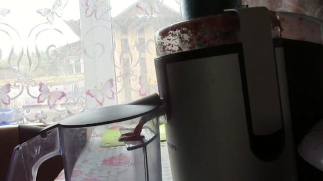 Томатный сок на зиму. Заготовки на зиму. Просто вкусно! смотреть онлайн