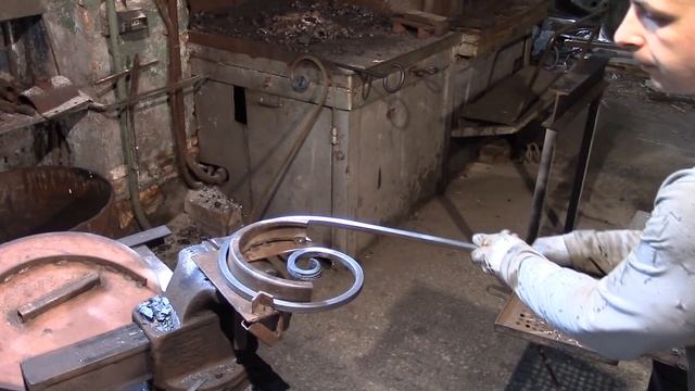 Кованый завиток больших размеров без матрицы. смотреть онлайн