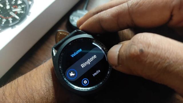 Samsung Galaxy Watch 3 All Features & Options | Samsung Watch 3 Unboxing - Review смотреть онлайн