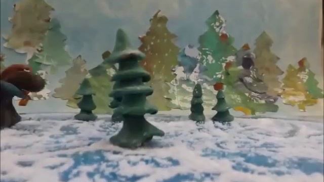 Экранизация песенки "В лесу родилась ёлочка..."! МУЛЬТФИЛЬМЫ ДЛЯ ДЕТЕЙ СВОИМИ РУКАМИ! смотреть онлайн
