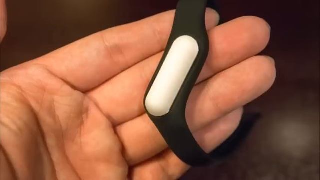 XiaoMi smartband review——The cheapest smartband in the earth смотреть онлайн