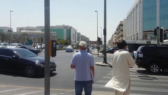The Central Post Office in Al Karama, Dubai смотреть онлайн