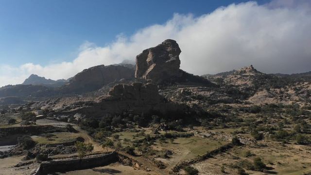 Aerial view of a rocky landscape, Asir province, Abha, Saudi Arabia смотреть онлайн