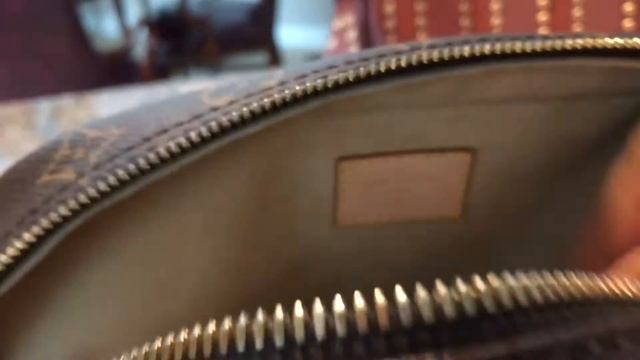 How to Spot Authentic Louis Vuitton Manhattan PM Bag & Where to Find Date Code смотреть онлайн