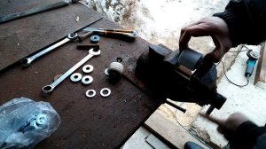 Самодельный ролик для подъёмных ворот,и много ещё для чего.