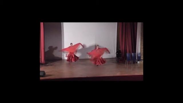 El estudio con manton. Flamenco de Chopin... Flamenco, te quiero! смотреть онлайн