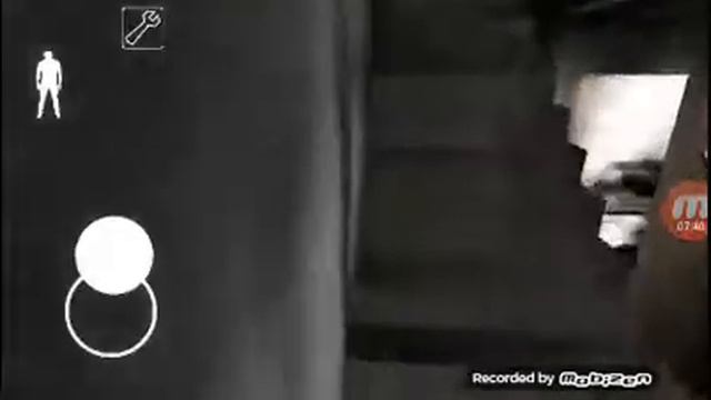 Скинул грени с третьего этажа смотреть онлайн