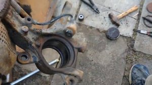 Замена переднего ступичного подшипника на примере Хёндай Соната 4 (ЕФ).