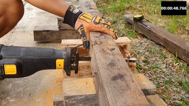 Ngetes Kecepatan Potong Dewalt DCS388 Reciprocating Saw Motong kayu ULIN !!! смотреть онлайн