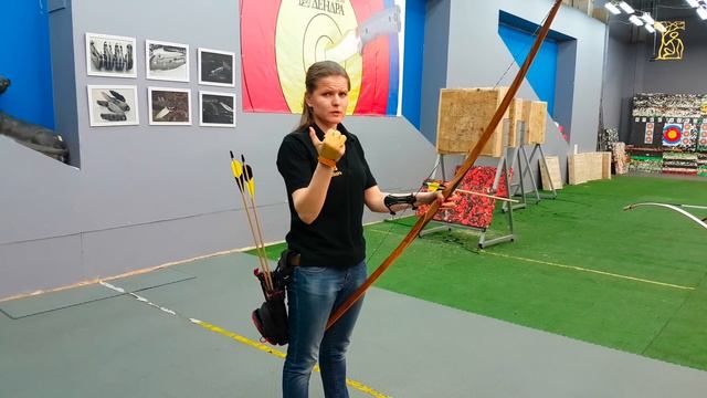 Как стрелять из длинного лука Longbow смотреть онлайн