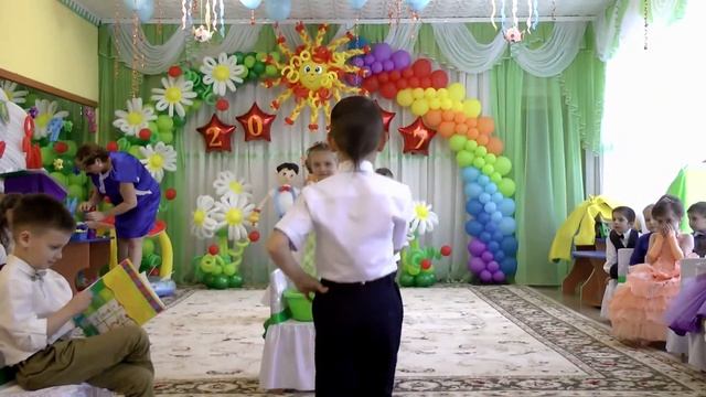 Сценка на выпускном балу 2017."Опять двойка ! ". смотреть онлайн