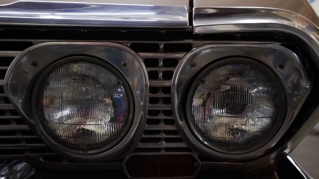 1964 Chevrolet Impala Stereo Upgrade смотреть онлайн