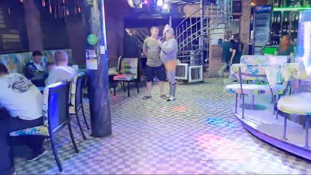 Ну Заяц. Развесели,,🙃 Грин Бар. Дивноморск, смотреть онлайн