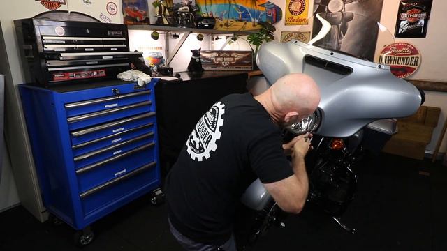 INSTALLING LED headlight - HARLEY-DAVIDSON Street Glide Special (HOG LIGHTS 7 inch LED) смотреть онлайн