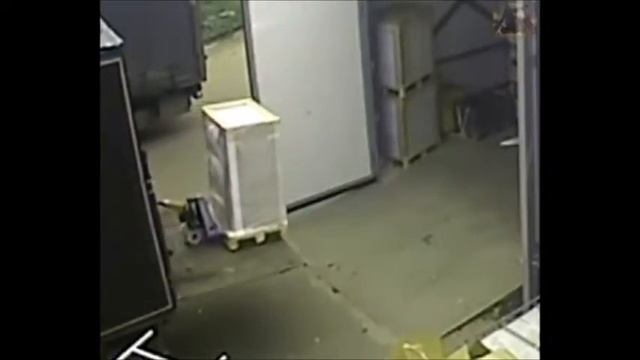 Не удача с рохлей) смотреть онлайн