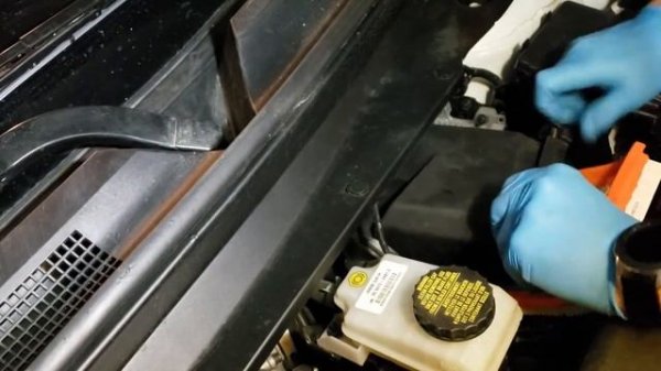 How to replace air filter on 2018 Infiniti QX60 - DIY and save money