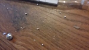 КАК БЕЗОПАСНО И ПРАВИЛЬНО СОБРАТЬ ШАРИКИ РТУТИ ИЗ РАЗБИТОГО ТЕРМОМЕТРА.