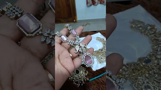 Saanvi Trendz's Enquiry number 7799076699 смотреть онлайн