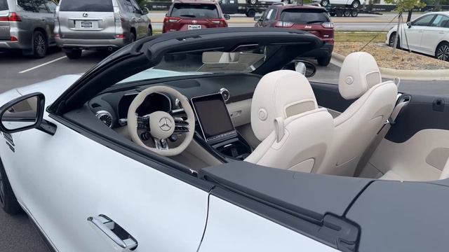 Discover Key Features of The 2023 Mercedes-Benz AMG SL 63 смотреть онлайн
