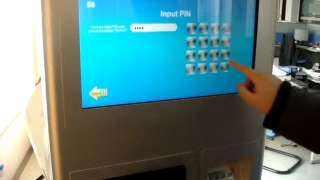 Терминал зарядки телефонов (Получение телефона) смотреть онлайн
