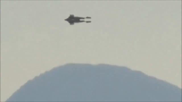 NEW YORK MILITARY UFO I НЬЮ ЙОРК МИЛИТАР НЛО I NEW YORK MILITAAR UFO смотреть онлайн