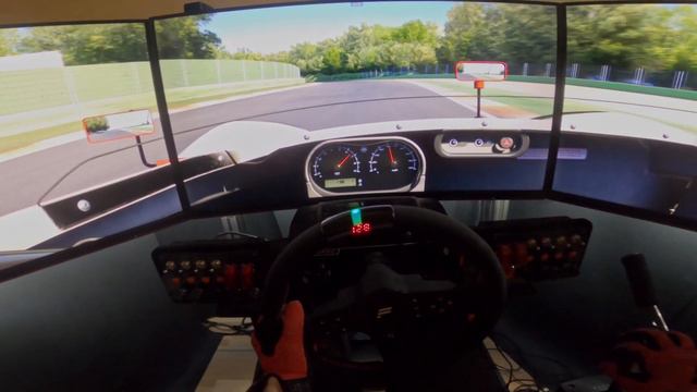 This is way too much fun with manual transmission | Assetto Corsa смотреть онлайн