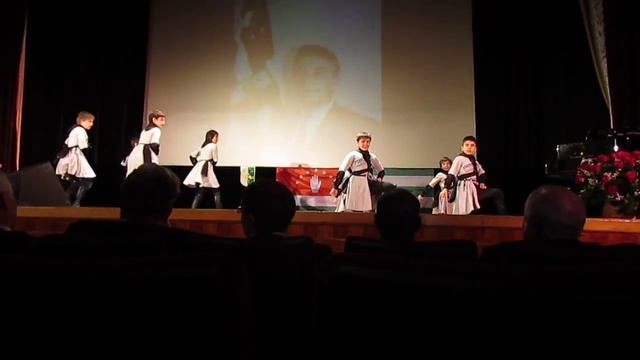 Ансамбль Асса --- Маленькие джигиты смотреть онлайн