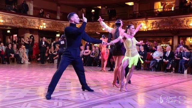 Cosimo Barra & Diana Sharipova 2022- (ITA) - The Open - Blackpool Tower смотреть онлайн
