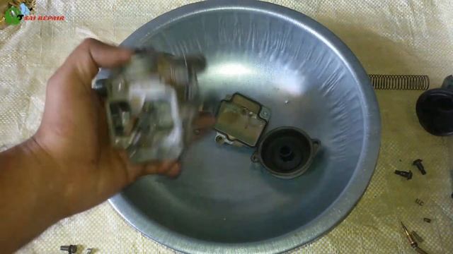 How to clean or service a carburetor of any motorcycle | cv carburetor cleaning ( pulsar 150 ) смотреть онлайн