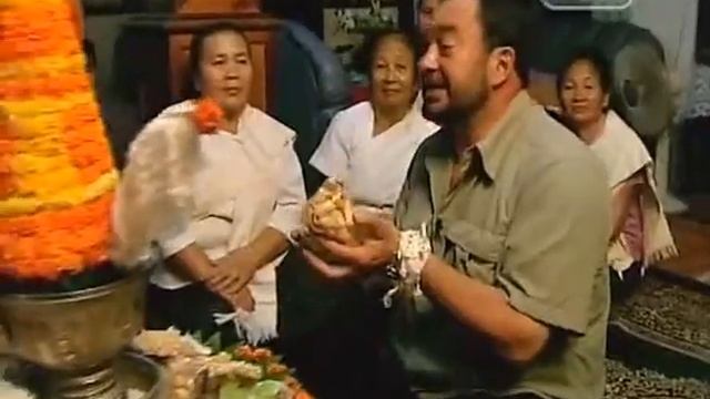 Лаос - достояние всего человечества. Священная обязанность каждого мужчины в Лаосе.