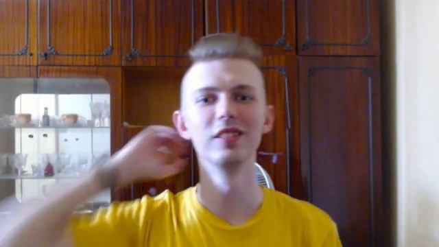 Момент со стрима VICTOR FGC (Стрижка стрижкой танкист!!) смотреть онлайн