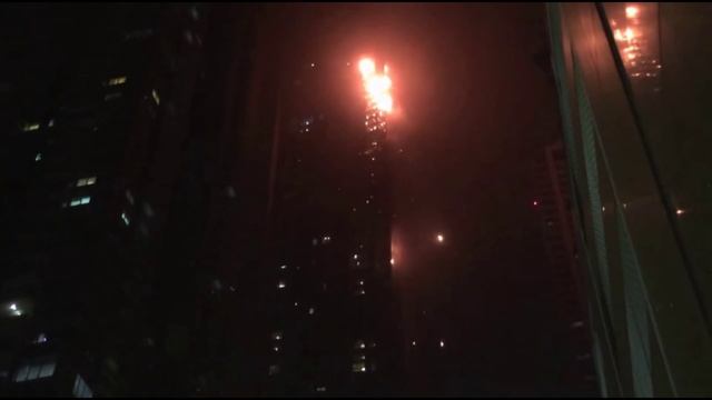 Dubai Skyscraper The Marina Torch Catches Fire - News смотреть онлайн