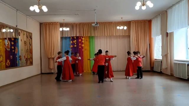 Танец Моя Россия детский сад №345 смотреть онлайн