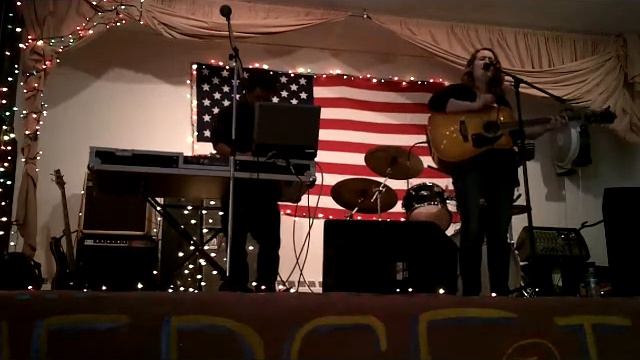 Natural Frequency- Megan Davenport Pierre Vital play Hedge Jam (Part 2/3).wmv смотреть онлайн