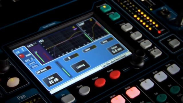 QU 16 Mixer Digitale da rack смотреть онлайн
